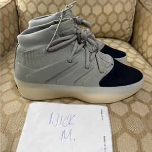 Adidas x Fear of God Sesame Carbon Basketball Shoe size 9.5